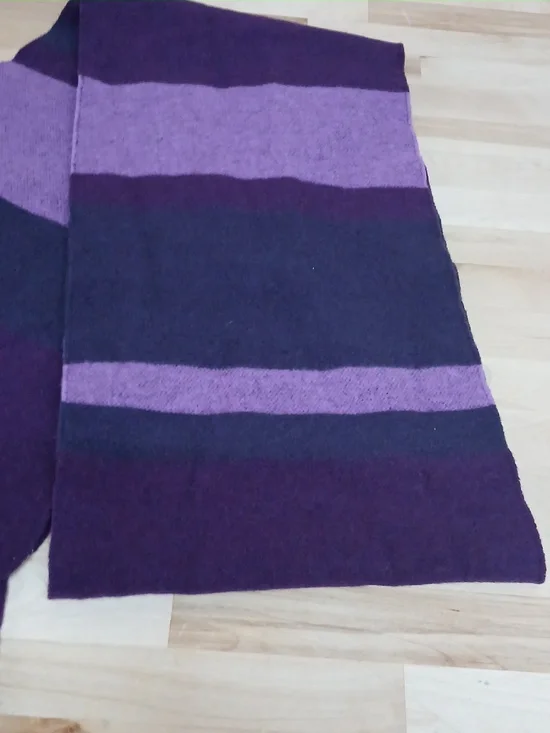 Burberry Wool Cashmere Blend Purple Striped Fringe Scarf - Picture 2 of 7